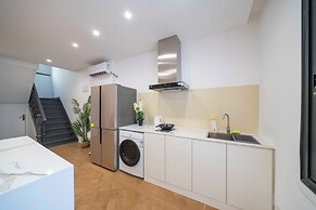 Book and Bed - Xujiahui