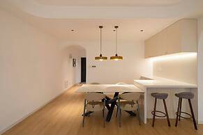 Book and Bed - Xujiahui