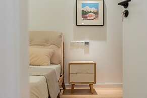 Book and Bed - Xujiahui