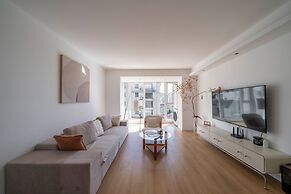 Book and Bed - Xujiahui