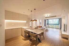 Book and Bed - Xujiahui