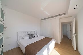Book and Bed - Xujiahui
