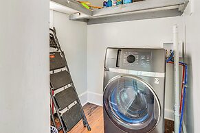 Walkable Location: Pet-friendly Apartment in Lodi!