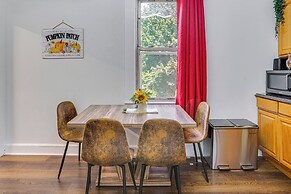 Walkable Location: Pet-friendly Apartment in Lodi!