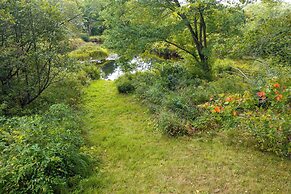 Deck + Fire Pit: Nature Lover's Retreat in Maine!