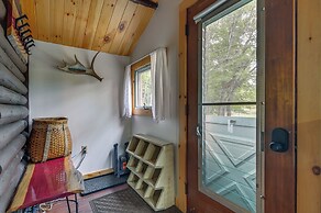 Deck + Fire Pit: Nature Lover's Retreat in Maine!