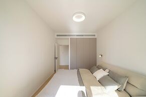 Book and Bed - Lujiazui