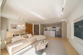 Book and Bed - Lujiazui