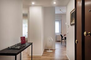 Quinto Modern Flat by Wonderful Italy