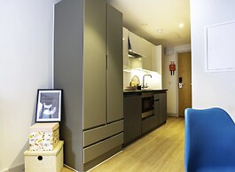 Student Only Market Quarter