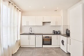 Superb Apartment Center of Paris