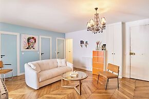 Superb Apartment Center of Paris