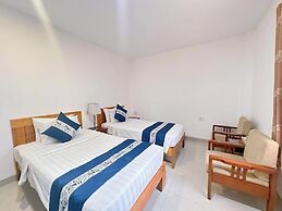 Ruby Star Hotel