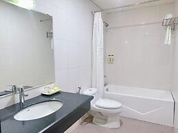 Ruby Star Hotel