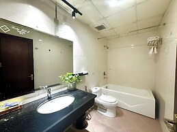 Ruby Star Hotel
