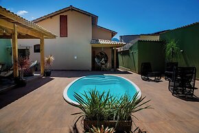 Casa com Piscina e Churrasqueira no Pantanal