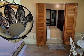 Casa com Piscina e Churrasqueira no Pantanal