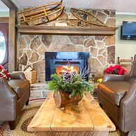 LakeFront Lodge