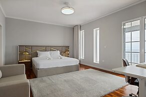 Villa Eastern Edge by Homie