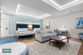Harbor Suites at Harborwalk Village