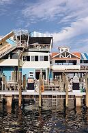 Harbor Suites at Harborwalk Village