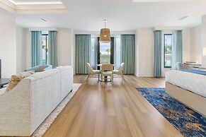Harbor Suites at Harborwalk Village