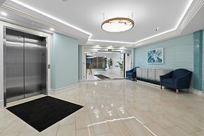 Harbor Suites at Harborwalk Village