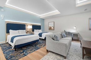 Harbor Suites at Harborwalk Village