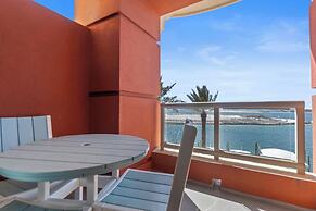 Harbor Suites at Harborwalk Village