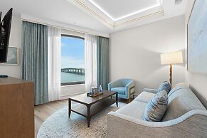 Harbor Suites at Harborwalk Village