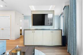 Harbor Suites at Harborwalk Village