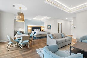 Harbor Suites at Harborwalk Village