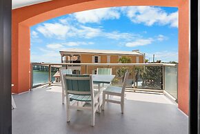 Harbor Suites at Harborwalk Village