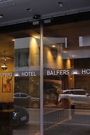 Balfers Hotel