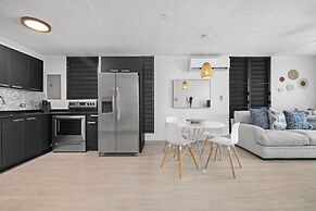 Cozy Beach Getaway Free Parking Smart TV