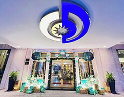 Sandals Stay Hotel
