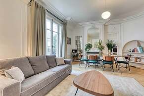 Wonderful AC Apartment Terrace Madeleine Opera