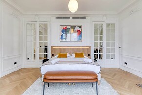 Wonderful AC Apartment Terrace Madeleine Opera