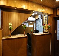 Vasantharaja Inn