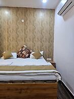 The Agra Retreat