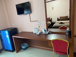 Sukhothai Grand Hotel and Landmark