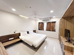 THE GRAND KD HOTEL