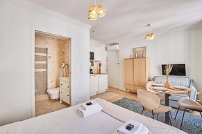 Superb Studio Center of Paris Montorgueil