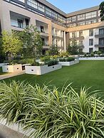 Embassy Gardens Studio Suite