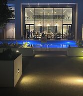 Embassy Gardens Studio Suite