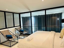 Embassy Gardens Studio Suite