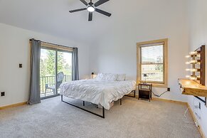 Mtn Cabin w/ Hot Tub + Game Room in Mchenry