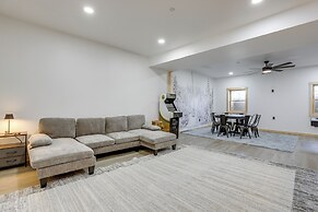 Mtn Cabin w/ Hot Tub + Game Room in Mchenry