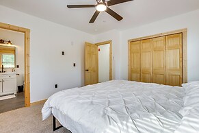 Mtn Cabin w/ Hot Tub + Game Room in Mchenry