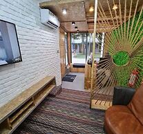 Hayatt Regency Suites
